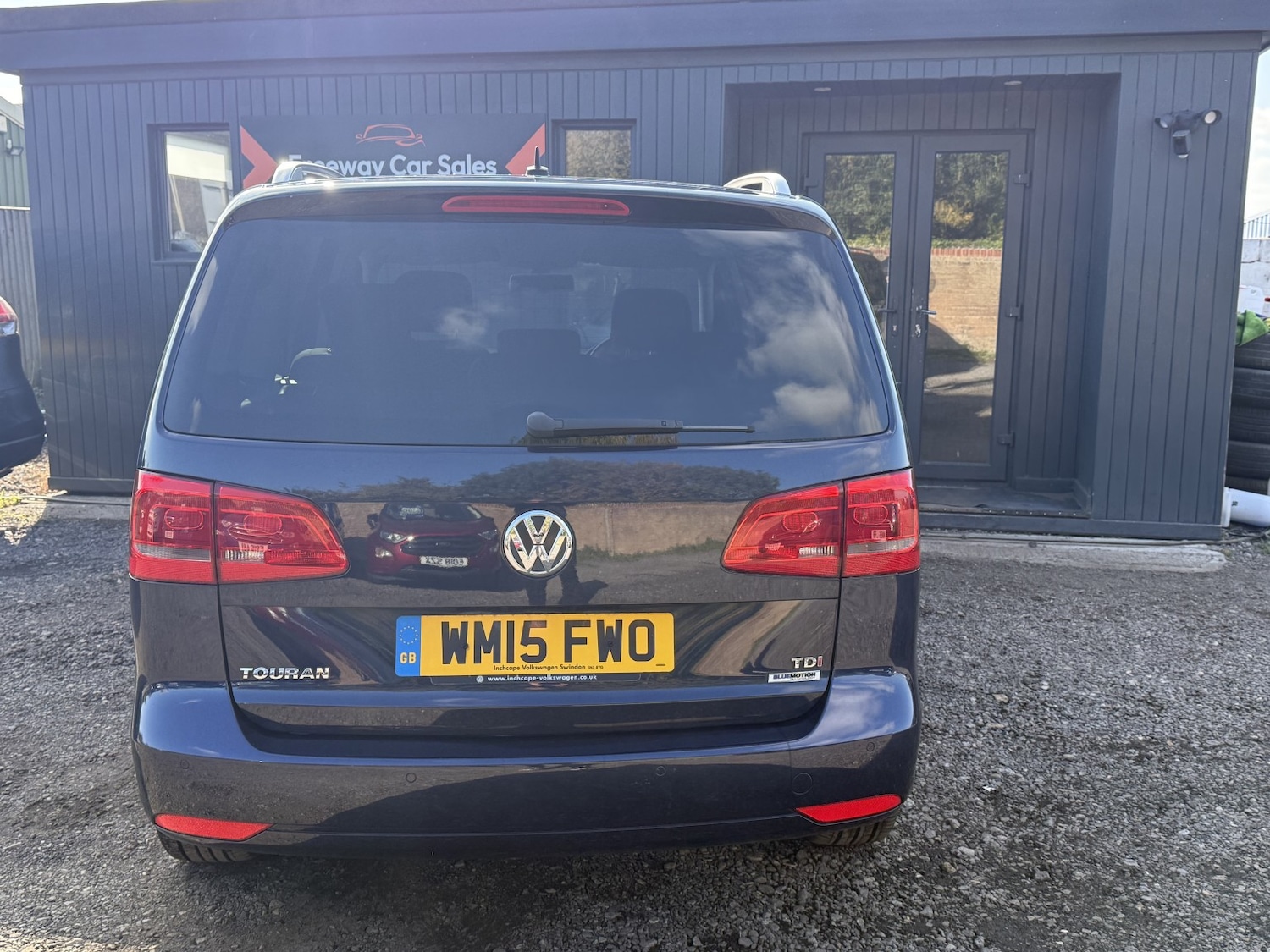 Used Volkswagen Touran 2015 for sale - 76211790: Photo 5