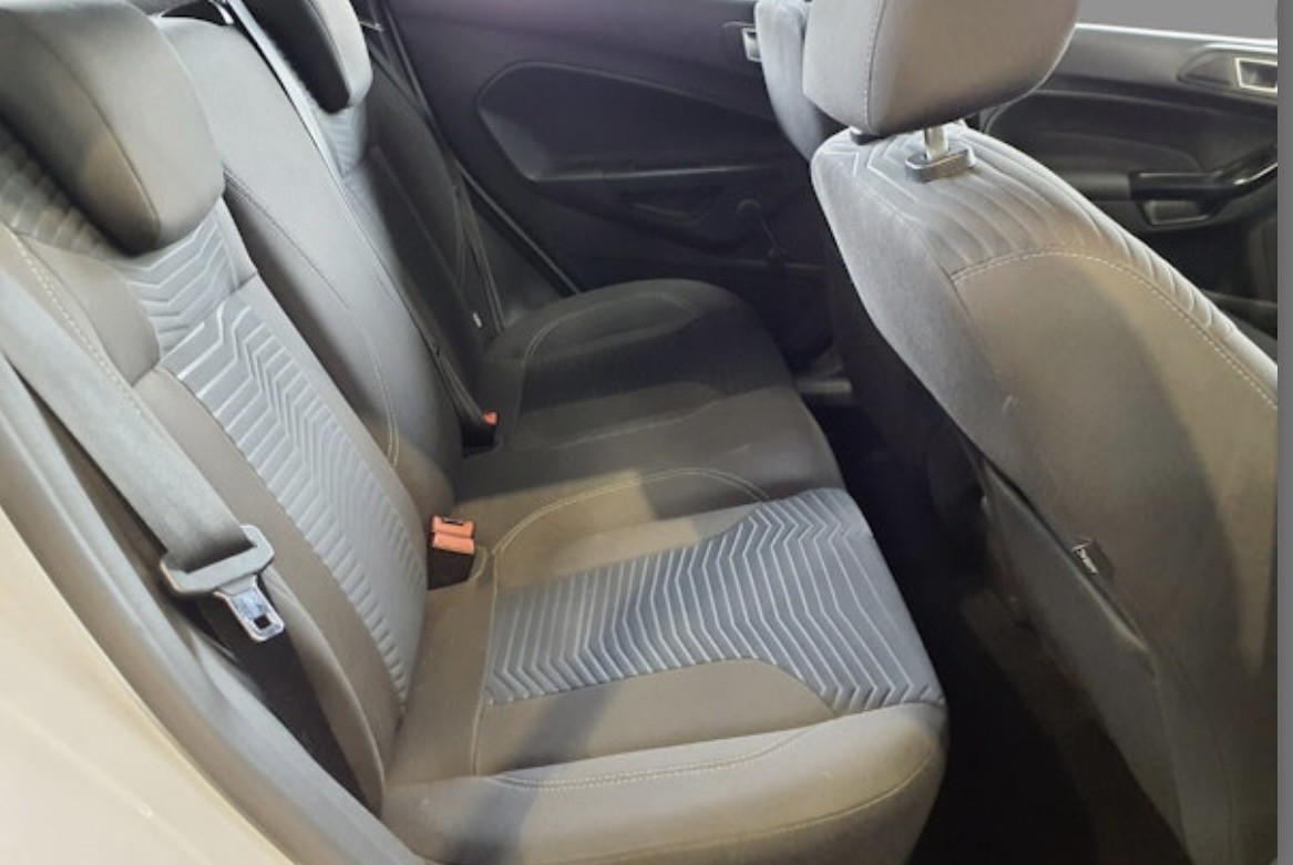 Used Ford Fiesta 2015 for sale - 76347190: Photo 10