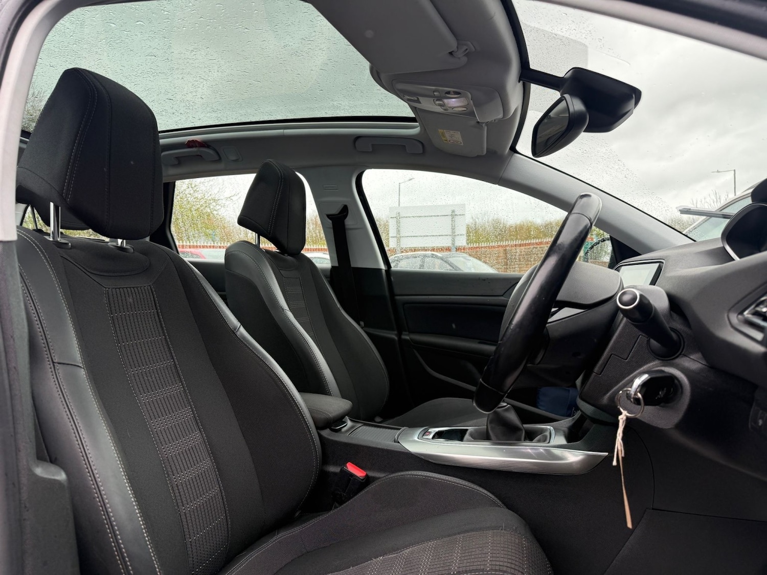 Used Peugeot 308 SW 2018 for sale - 78031621: Photo 11