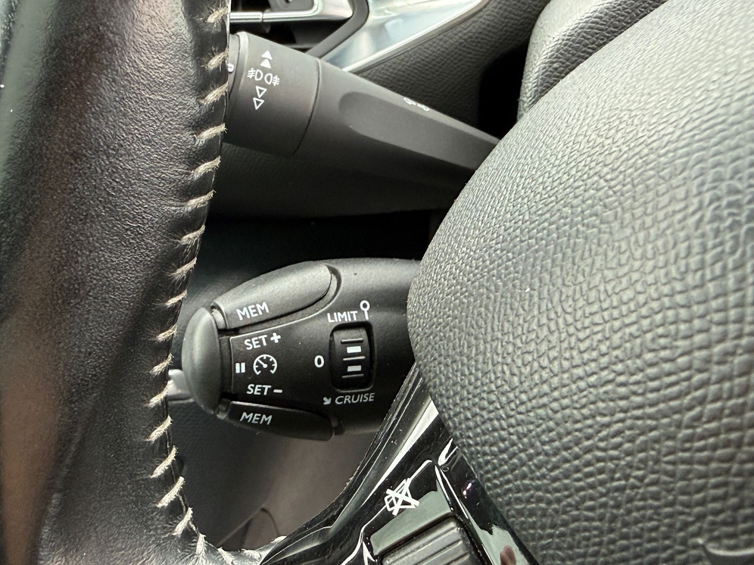 Used Peugeot 308 SW 2018 for sale - 78031621: Photo 20