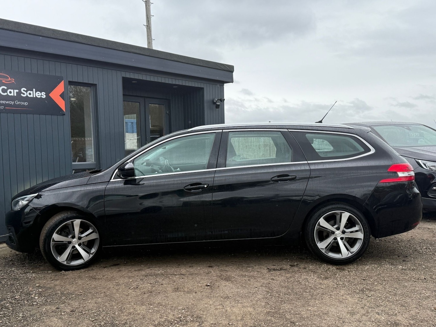 Used Peugeot 308 SW 2018 for sale - 78031621: Photo 3