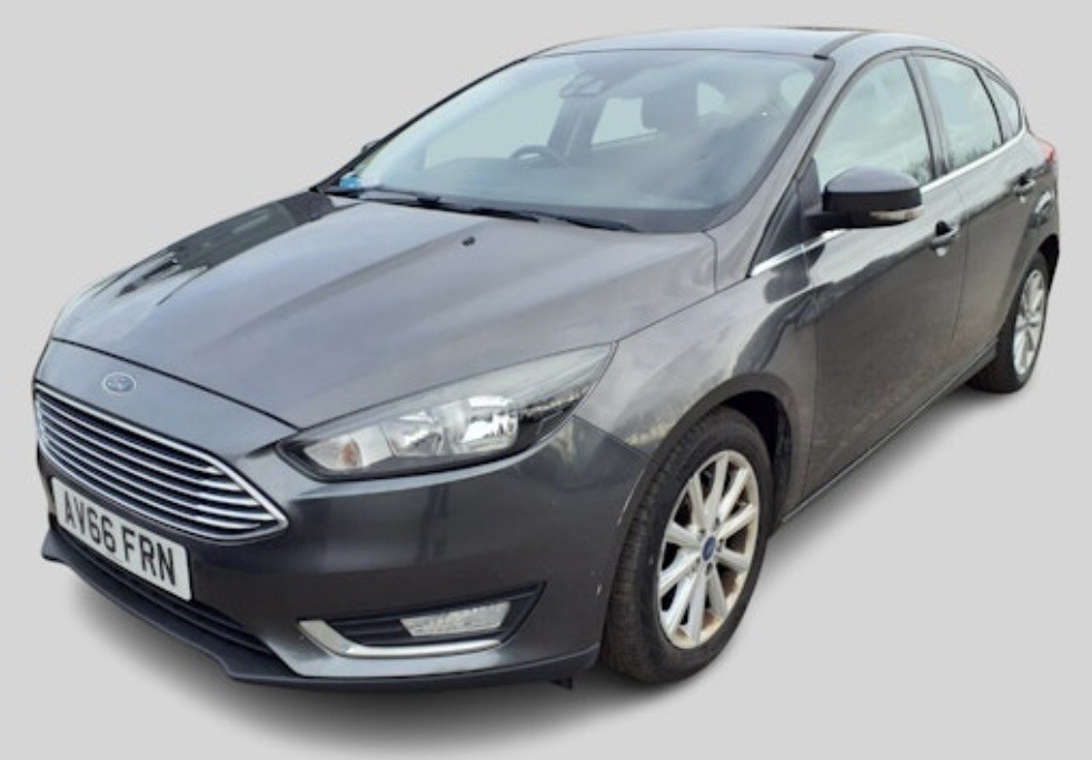 Used Ford Focus 2016 for sale - 77953975: Photo 2