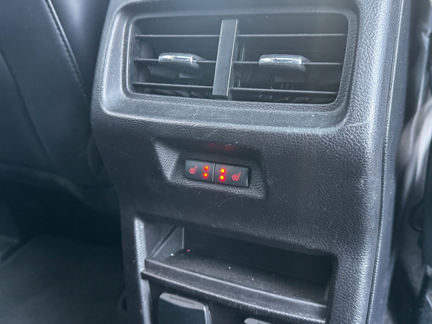 Used Ford Edge 2017 for sale - 76799149: Photo 27