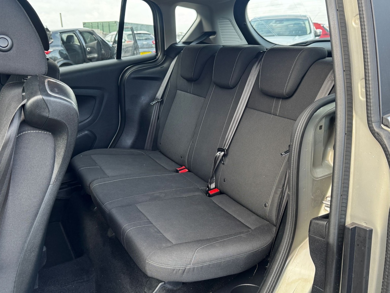 Used Ford B-MAX 2013 for sale - 76935282: Photo 12