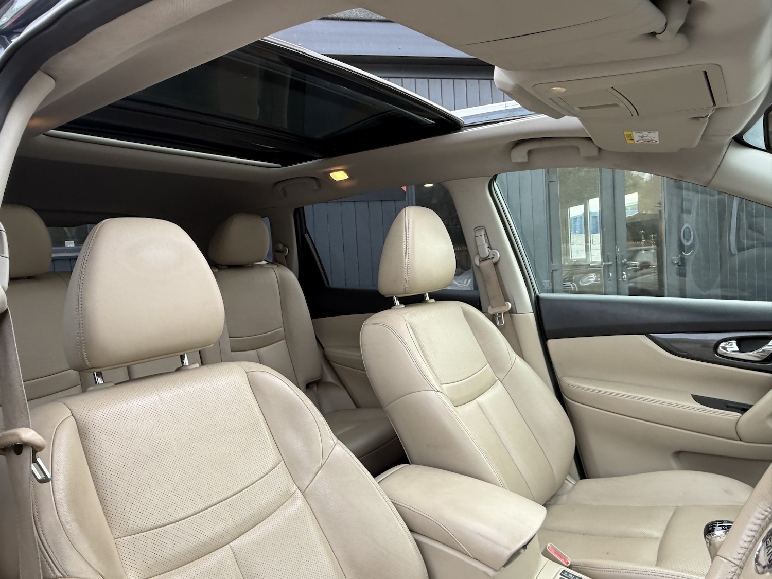 Used Nissan X-Trail 2015 for sale - 76120322: Photo 14