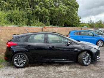 Used Ford Focus 2018 for sale - 74900236: Photo