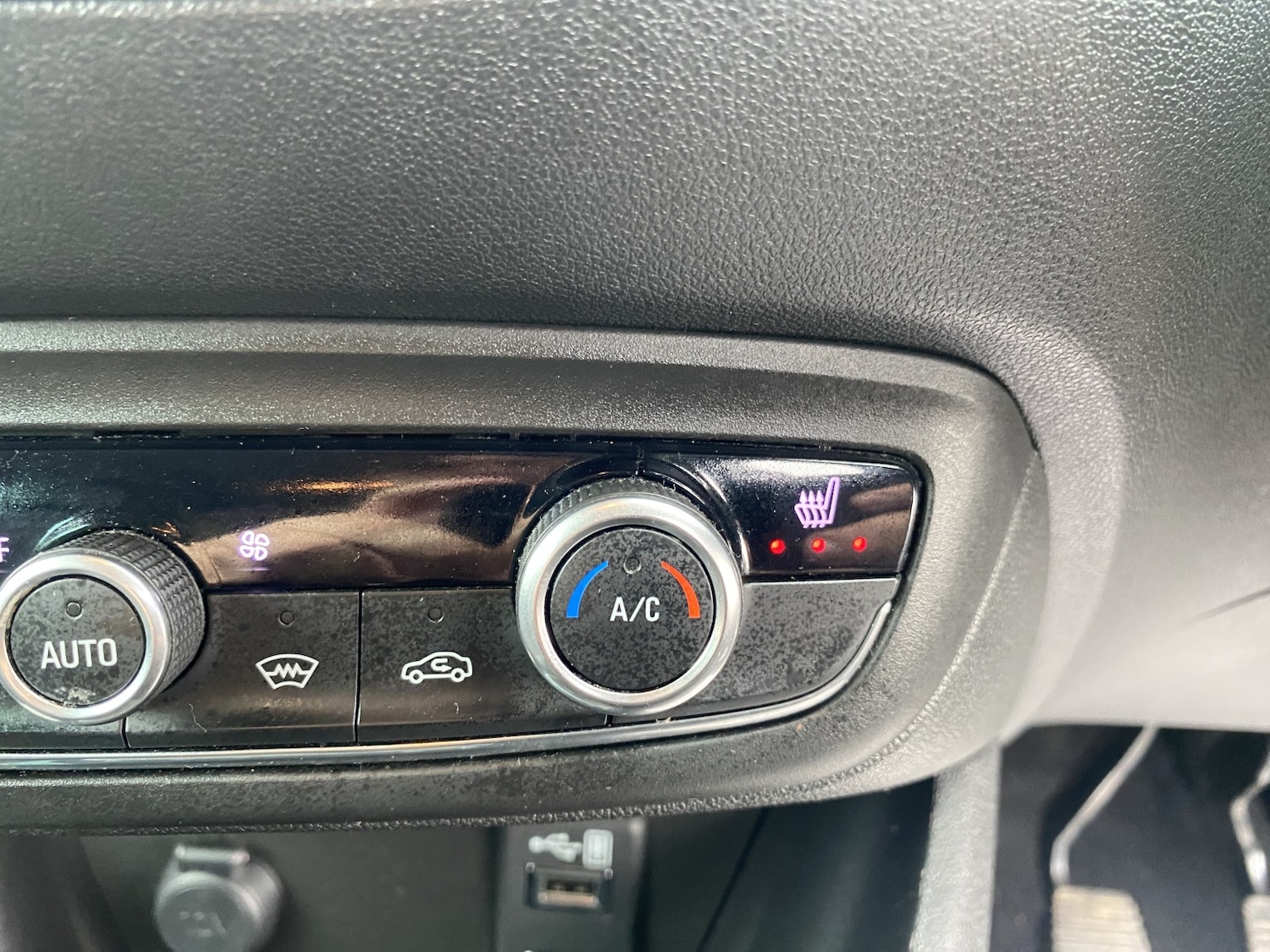 Used Vauxhall Crossland X 2019 for sale - 78182894: Photo 17