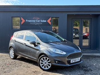 2016 - 1.0T EcoBoost Titanium Hatchback 5dr Petrol Manual Euro 6 (s/s) (100 ps)