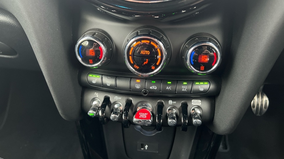 Used MINI Convertible 2021 for sale - 76086487: Photo 33