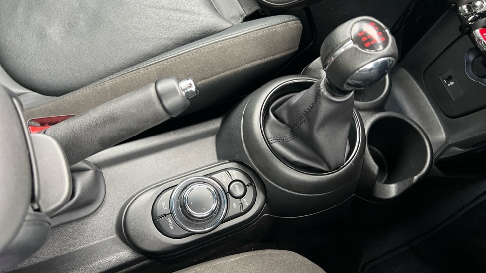 Used MINI Convertible 2021 for sale - 76086487: Photo 35