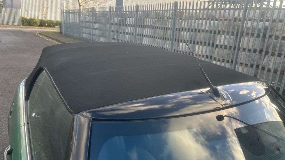 Used MINI Convertible 2022 for sale - 76874689: Photo 28