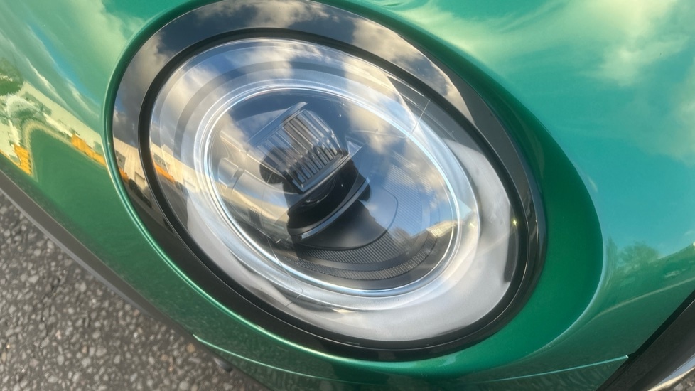 Used MINI Convertible 2022 for sale - 76874689: Photo 30