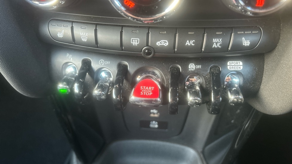 Used MINI Convertible 2022 for sale - 76874689: Photo 47