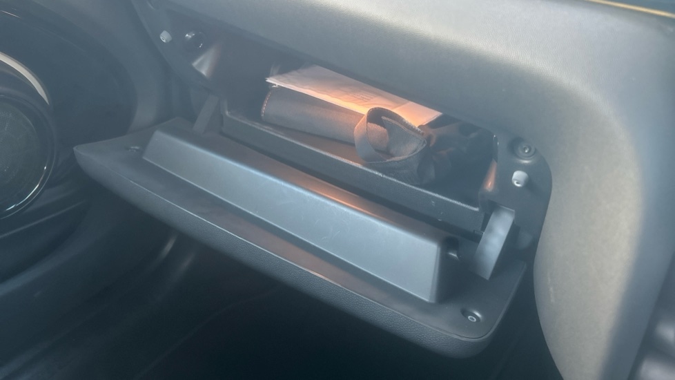 Used MINI Convertible 2022 for sale - 76874689: Photo 48