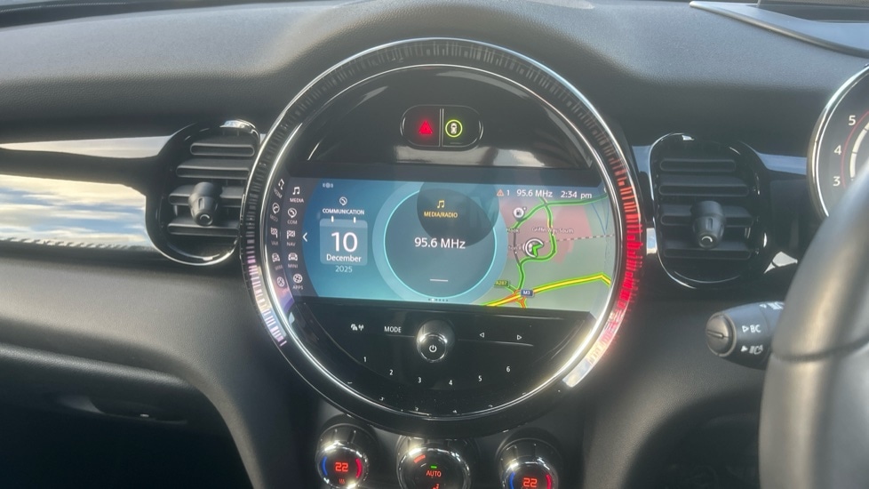 Used MINI Convertible 2022 for sale - 76874689: Photo 8