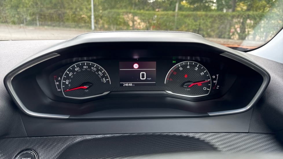 Used Peugeot 2008 2021 for sale - 76404768: Photo 13