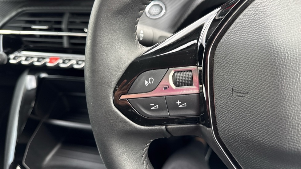 Used Peugeot 2008 2021 for sale - 76404768: Photo 22