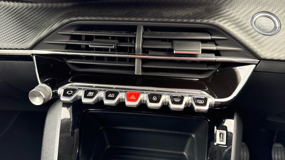 Used Peugeot 2008 2021 for sale - 76404768: Photo 29