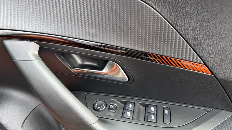 Used Peugeot 2008 2021 for sale - 76404768: Photo 30