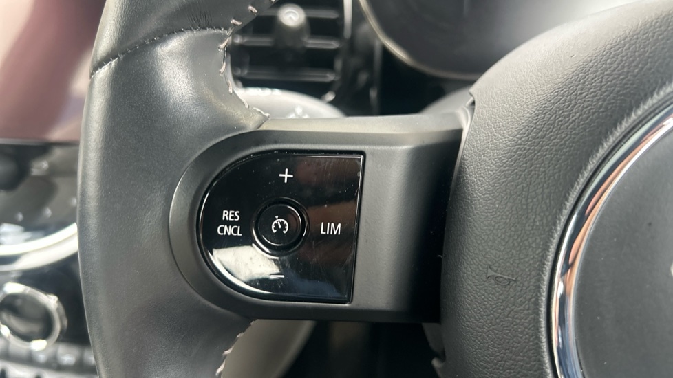 Used MINI Hatch 2022 for sale - 76870088: Photo 17