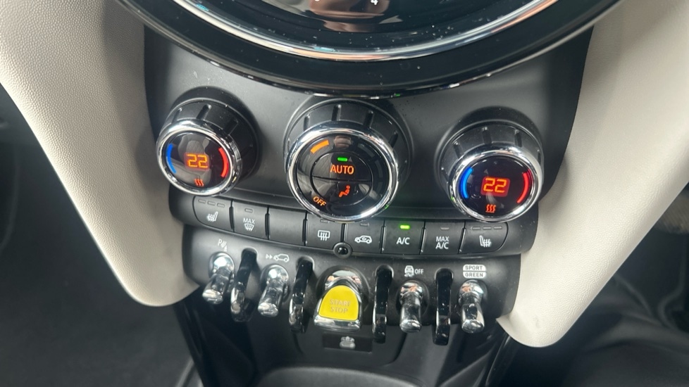 Used MINI Hatch 2022 for sale - 76870088: Photo 33