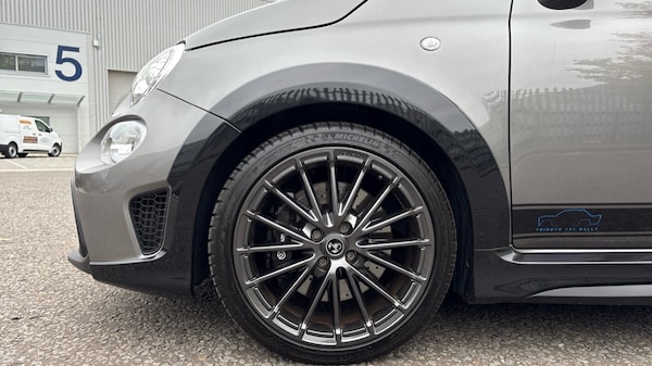 Used Abarth 695 2023 for sale - 76229150: Photo 17