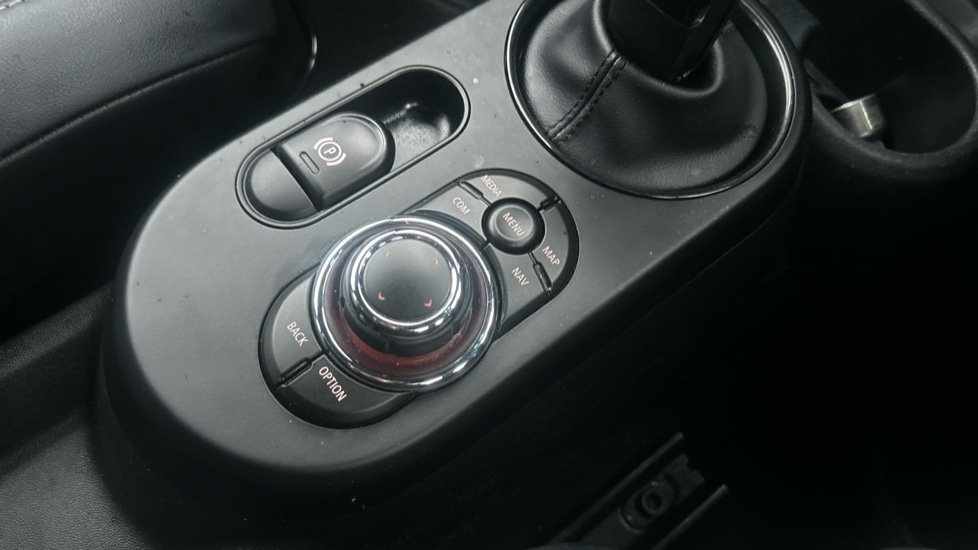 Used MINI Hatch 2021 for sale - 76872210: Photo 19