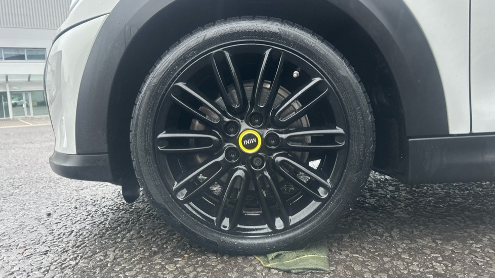 Used MINI Hatch 2021 for sale - 76872210: Photo 25