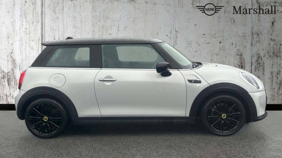 Used MINI Hatch 2021 for sale - 76872210: Photo 3