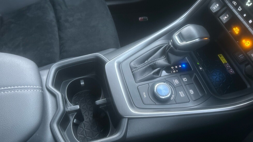 Used Toyota RAV4 2024 for sale - 76874825: Photo 27