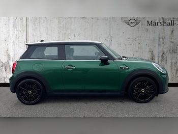 Used MINI Hatch 2022 for sale - 76321963: Photo