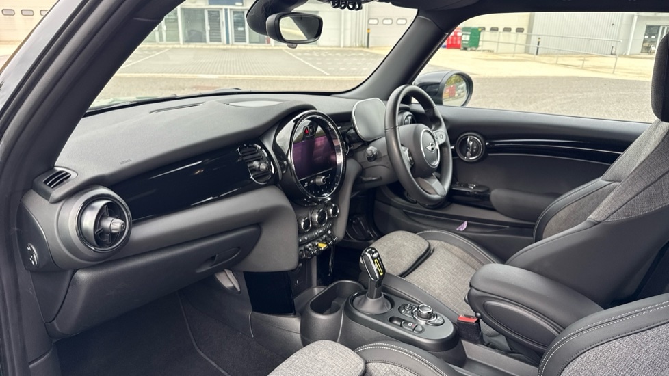 Used MINI Hatch 2022 for sale - 76321963: Photo 7