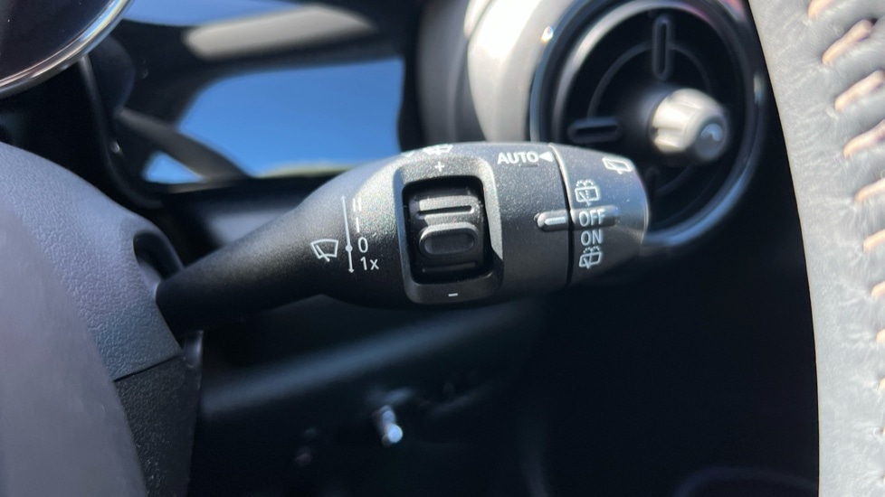 Used MINI Hatch 2023 for sale - 76871923: Photo 32