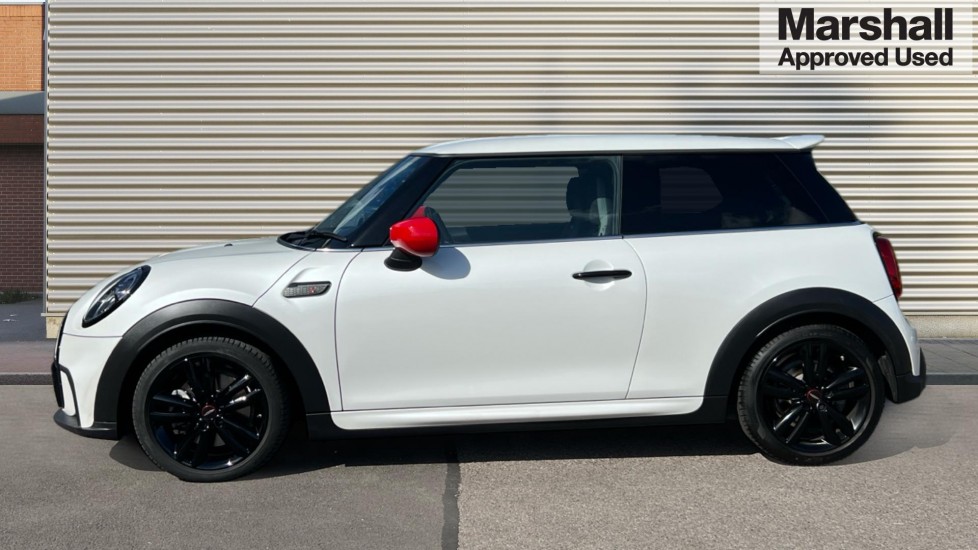 Used MINI Hatch 2023 for sale - 76871923: Photo 6