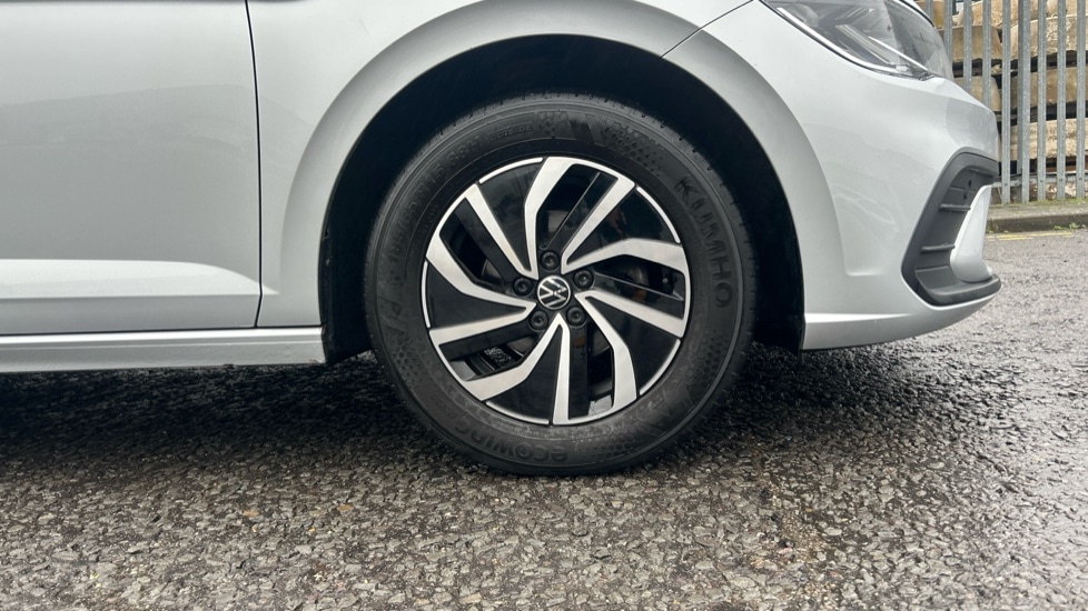 Used Volkswagen Polo 2023 for sale - 76872737: Photo 20