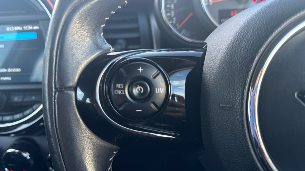 Used MINI Hatch 2019 for sale - 76528924: Photo 17