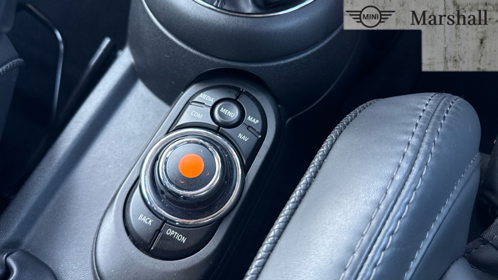 Used MINI Hatch 2019 for sale - 76528924: Photo 19