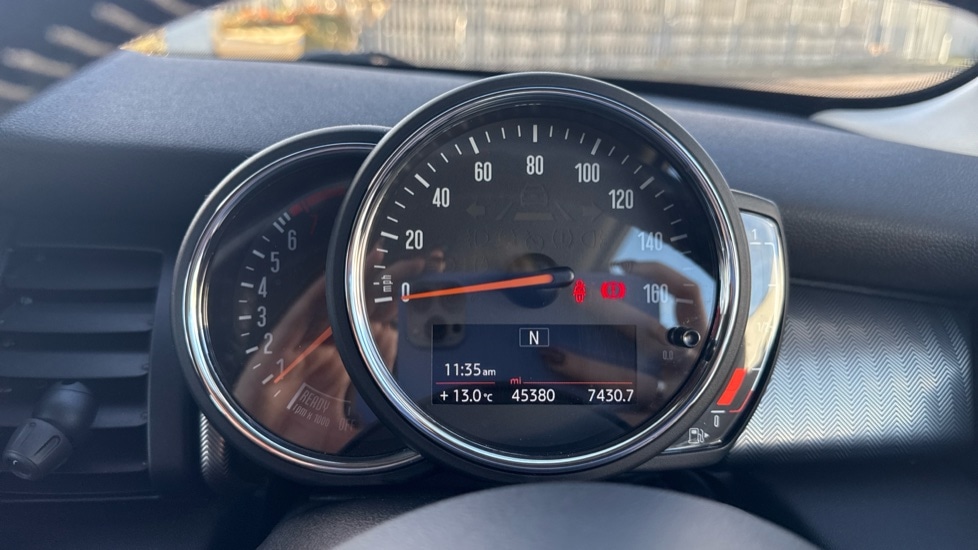 Used MINI Hatch 2019 for sale - 76528924: Photo 9