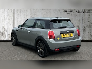 Used MINI Hatch 2021 for sale - 75472020: Photo