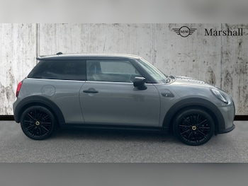 Used MINI Hatch 2022 for sale - 76289766: Photo