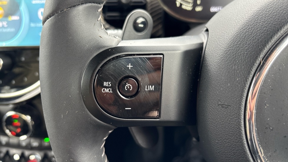 Used MINI Hatch 2023 for sale - 76871355: Photo 17