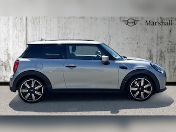 Used MINI Cooper 2024 for sale - 75471863: Photo
