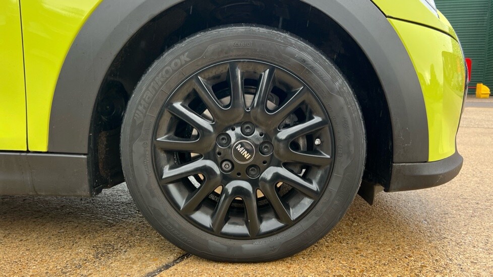 Used MINI Cooper 2023 for sale - 76868743: Photo 17