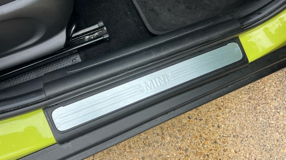 Used MINI Cooper 2023 for sale - 76868743: Photo 42