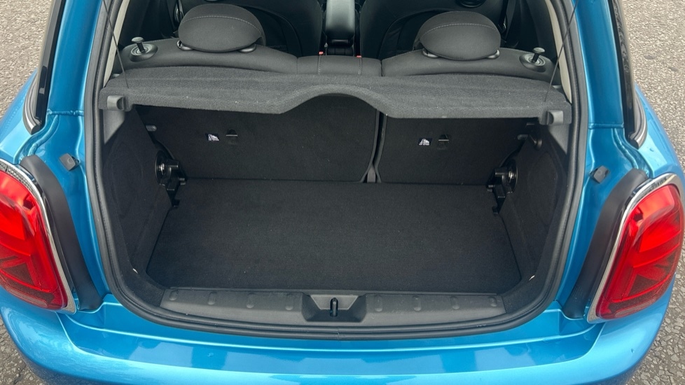 Used MINI Hatch 2018 for sale - 76441901: Photo 13