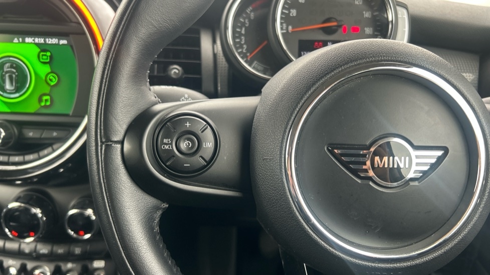 Used MINI Hatch 2018 for sale - 76441901: Photo 17