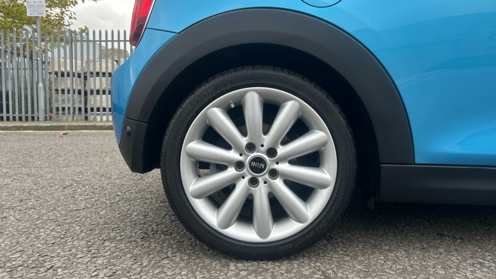 Used MINI Hatch 2018 for sale - 76441901: Photo 27