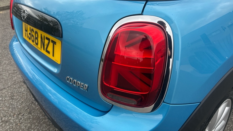 Used MINI Hatch 2018 for sale - 76441901: Photo 29