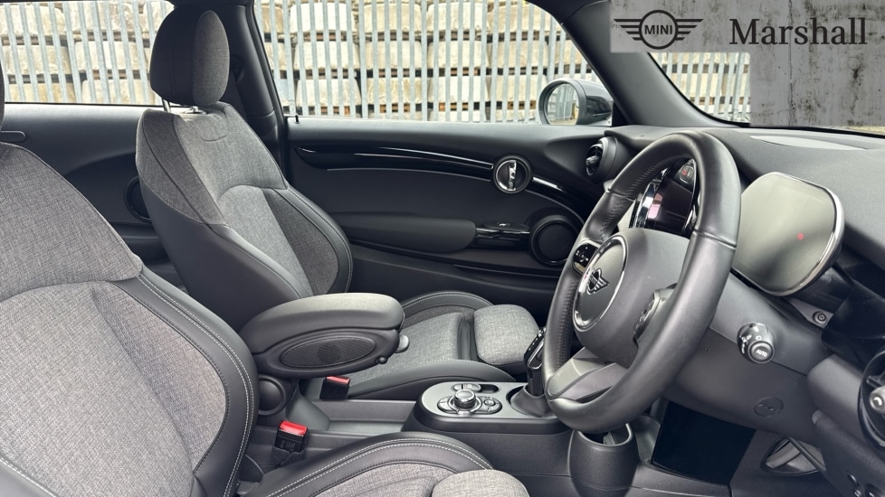 Used MINI Hatch 2022 for sale - 76870188: Photo 11