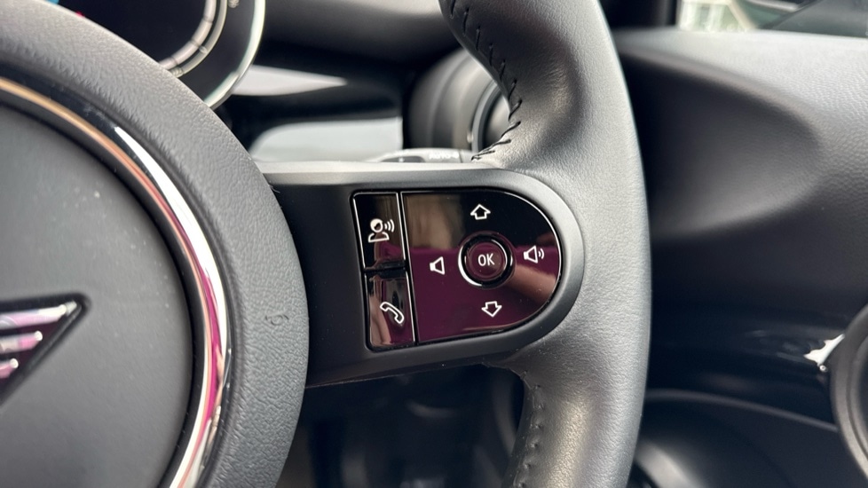 Used MINI Hatch 2022 for sale - 76870188: Photo 18